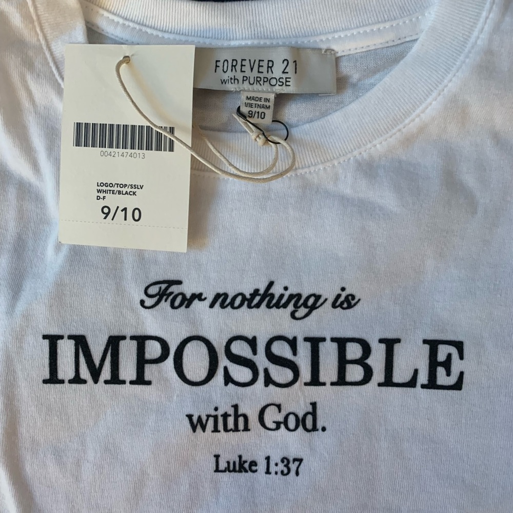Forever 21 T-shirt